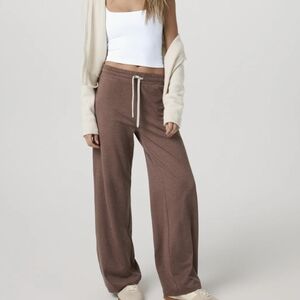 Vuori Halo Essential Wideleg Pant
